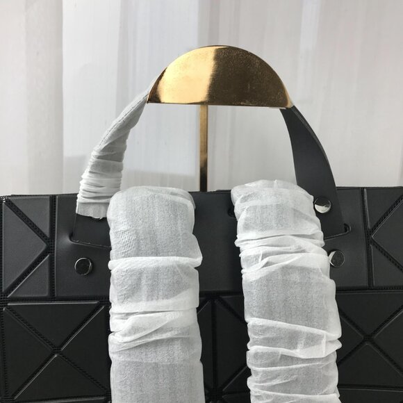 NWT BAO BAO ISSEY MIYAKE FLAT PACK Backpacks Black - Picture 6 of 12